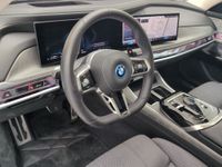 BMW M760 - Vorschau Bild 11