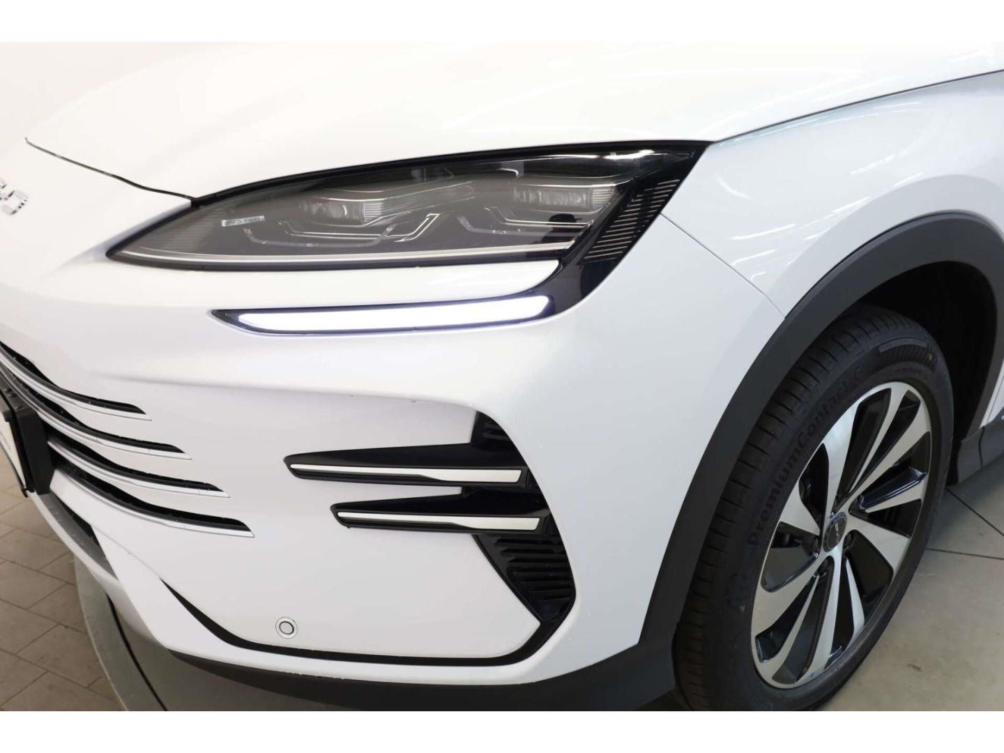 BYD SEAL U