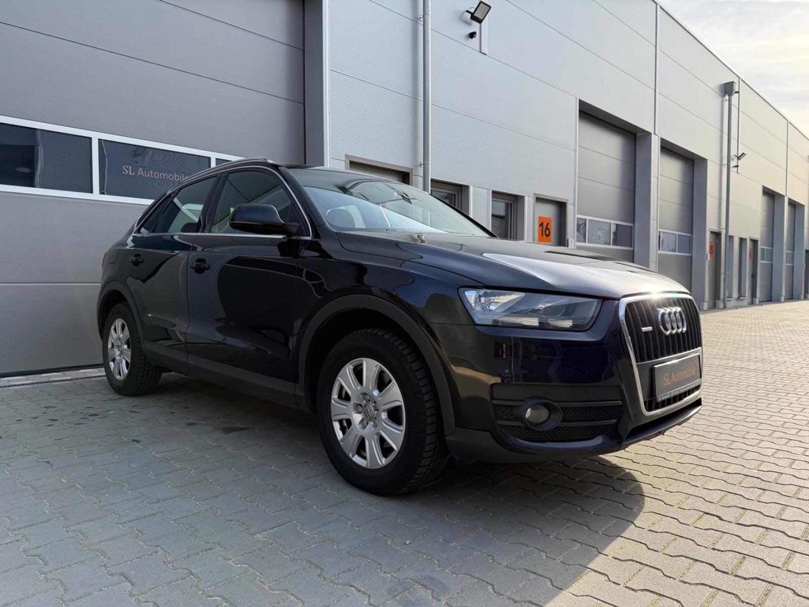Audi Q3 2.0 TDI quattro Scheckheft Rentner Navi Leder
