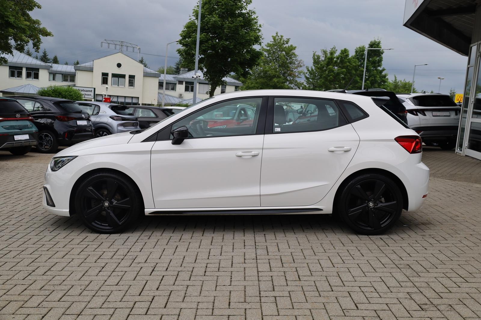 SEAT Ibiza 1.0 TSI DSG FR LED Navi Android Apple, миниатюра 3
