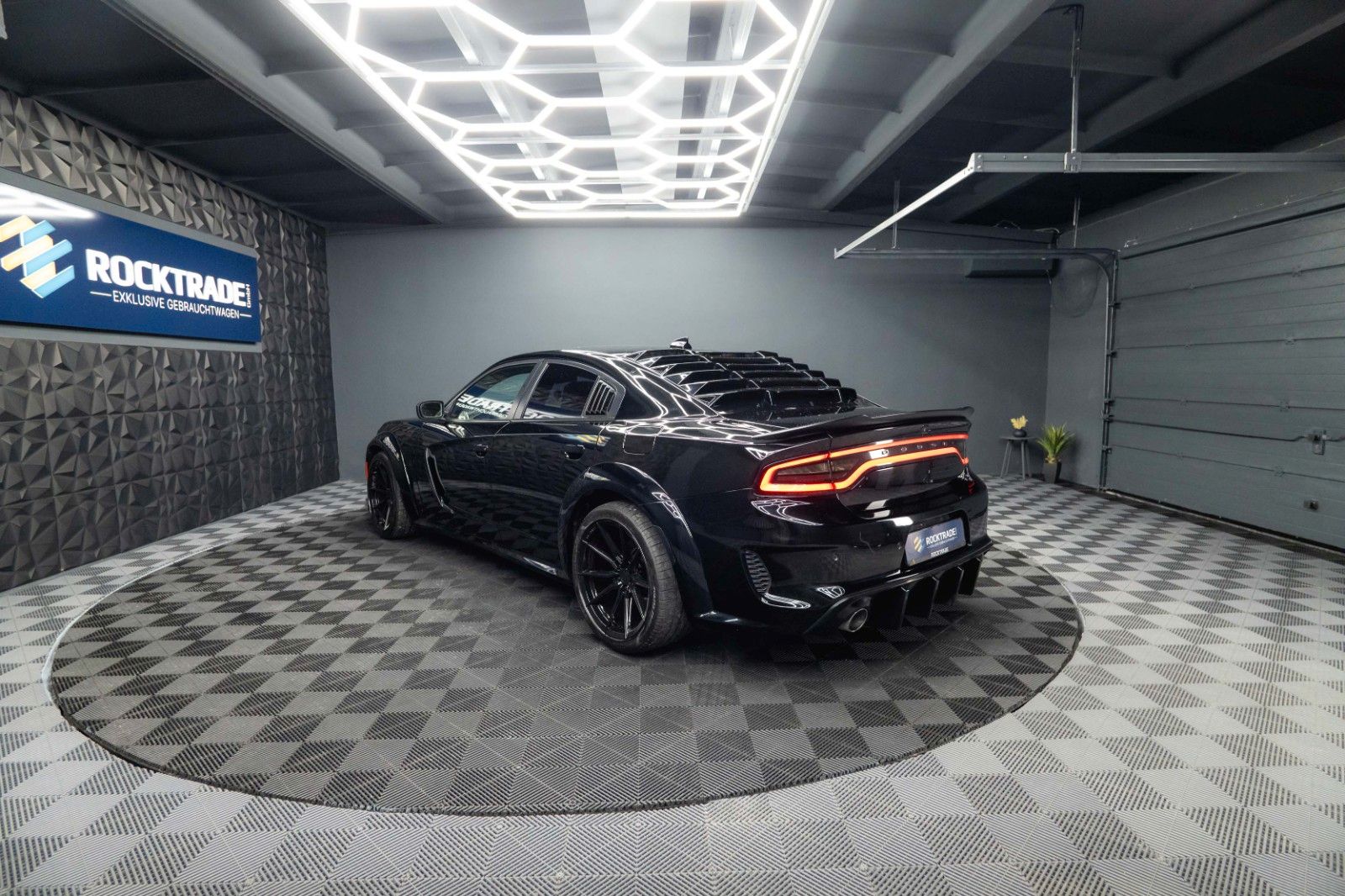 Fahrzeugabbildung Dodge Charger 6.4 V8 SRT 392 SCATPACK WIDEBODY LChanti