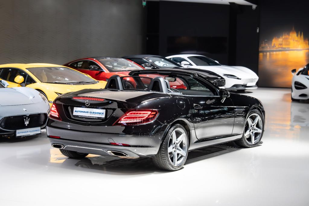 Mercedes-Benz SLC 300