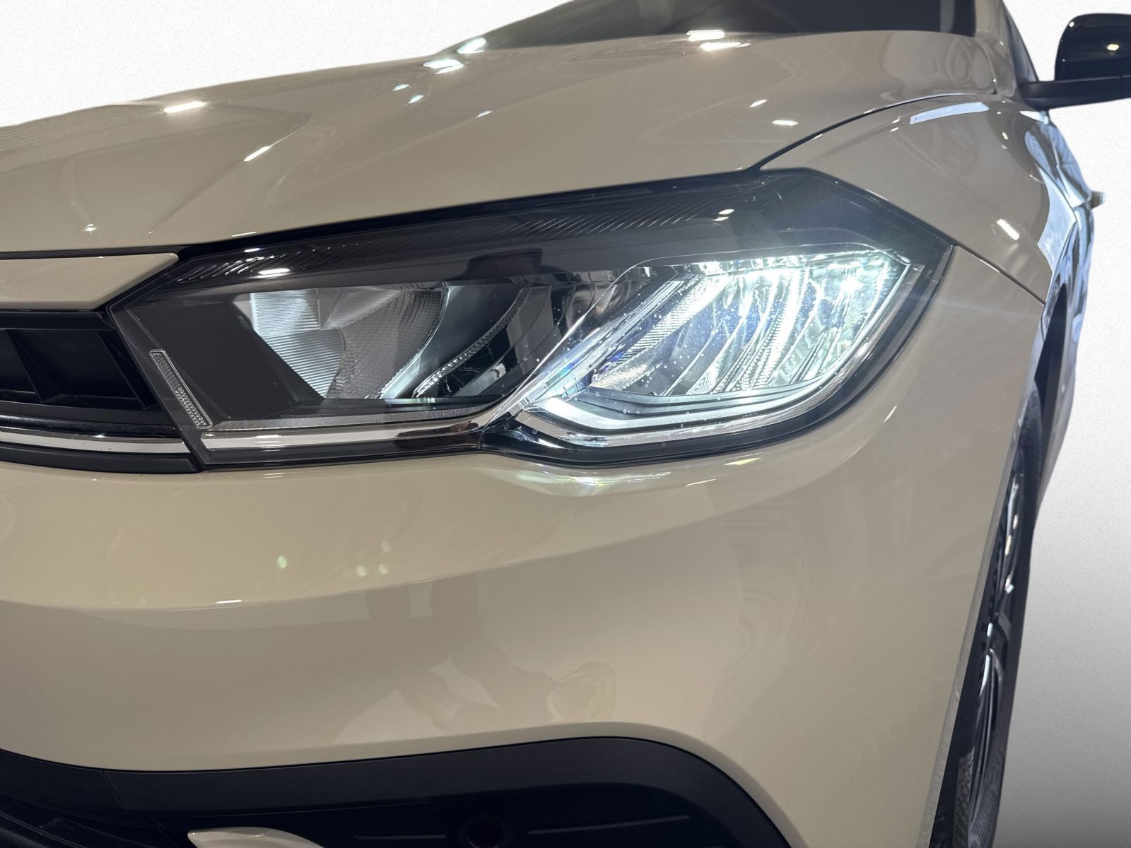 Volkswagen Polo - Bild 6