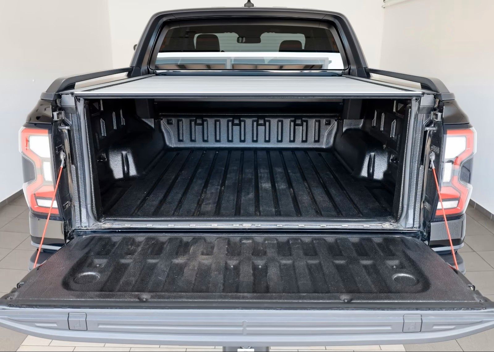 Fahrzeugabbildung Ford Raptor e-4WD, Raptor-Pak,Techno 73,Rollo el.,AHK