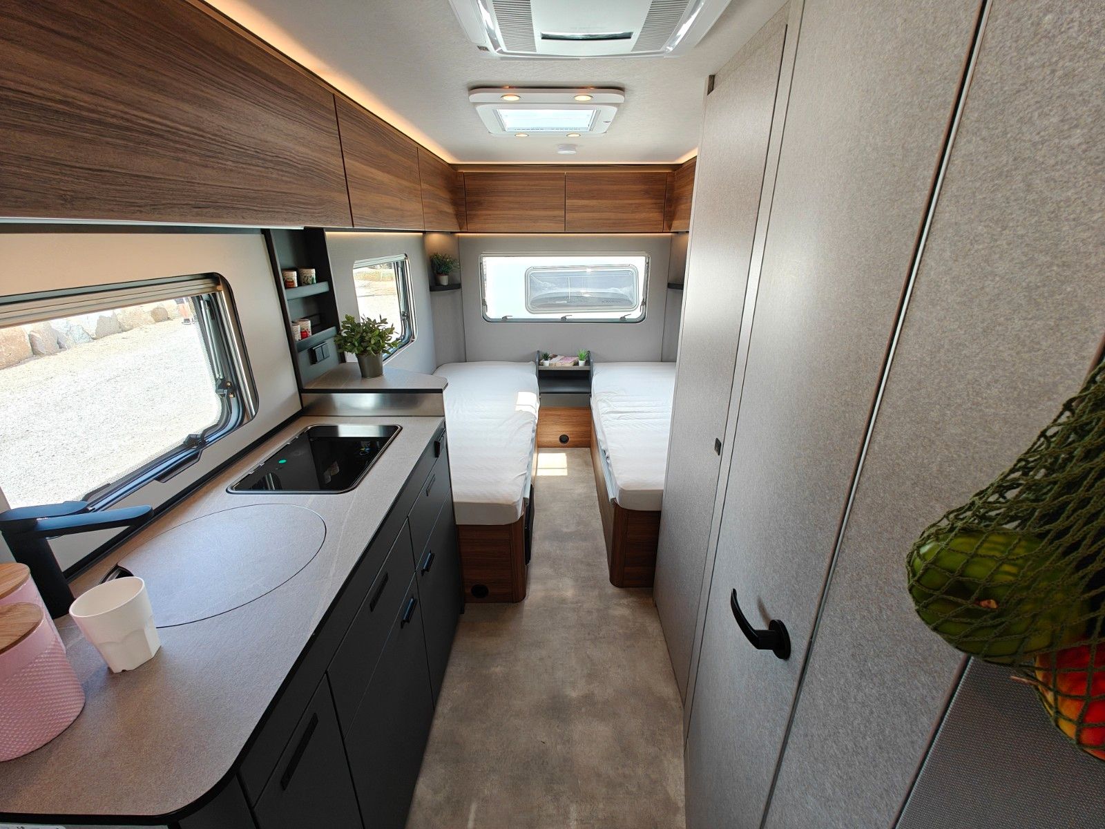 Fahrzeugabbildung HYMER / ERIBA / HYMERCAR Novaline 495 2026