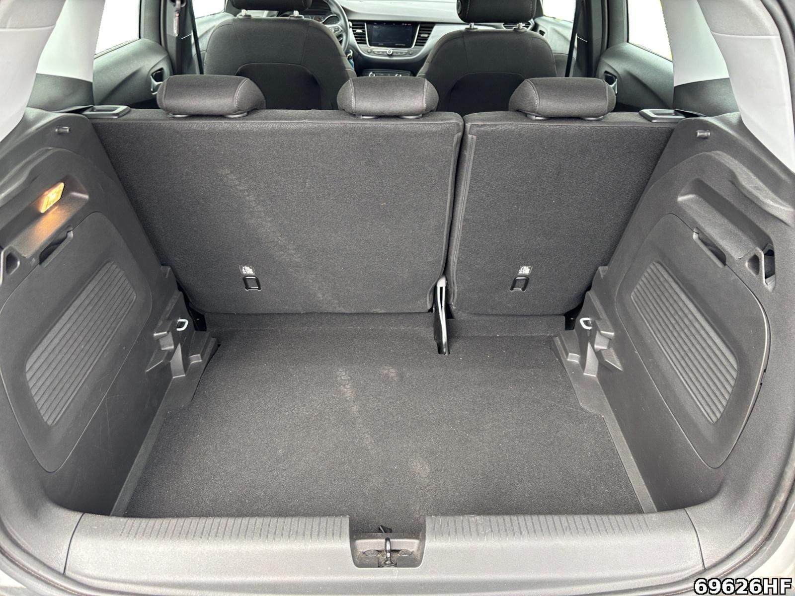 Fahrzeugabbildung Opel Crossland 1.2 Turbo Enjoy (EURO 6d)