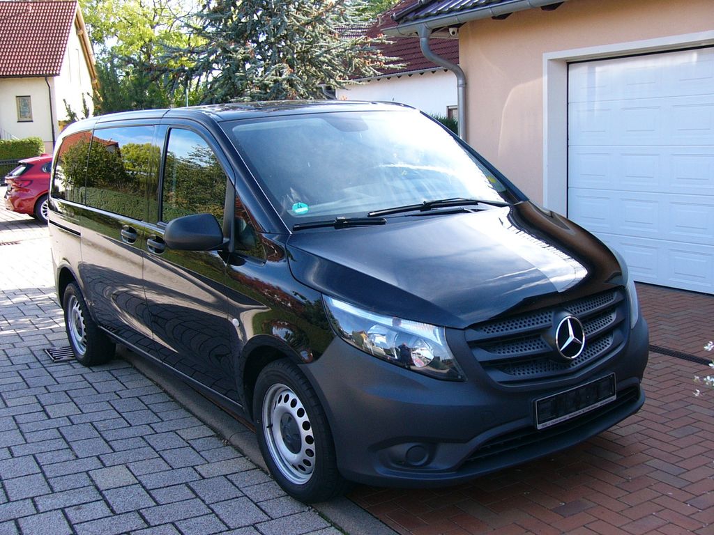 Image of Mercedes-Benz Vito