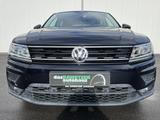 Volkswagen Tiguan 2.0 TDI JOIN AHK ActInfo RFK LED Navi ACC - Volkswagen Tiguan: Schwarz
