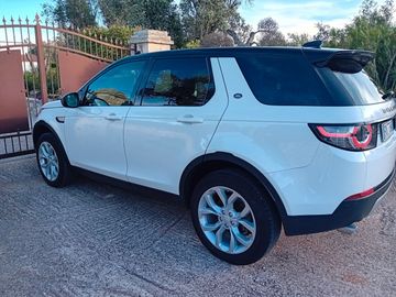 Land-Rover Discovery Sport - 5