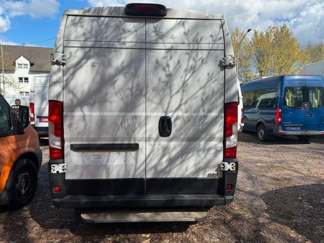 Fahrzeugabbildung Fiat Ducato 35 Hochr.-Kasten 28 120 L2H2