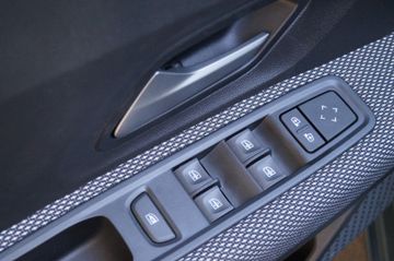 Dacia Logan TCe 90 NAVI-LED-TEMPOMAT-PDC-