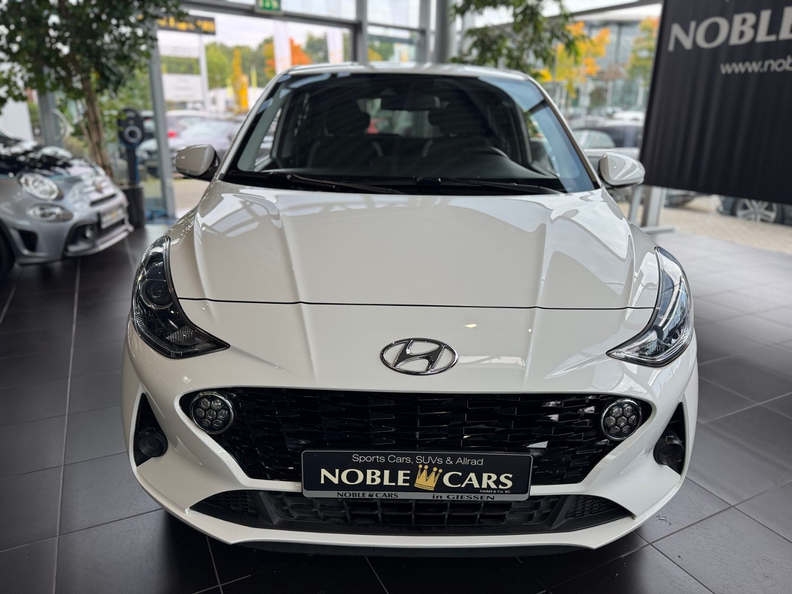 Fahrzeugabbildung Hyundai i10 Edition 30+ NAVI RFK SHZ KLIMA