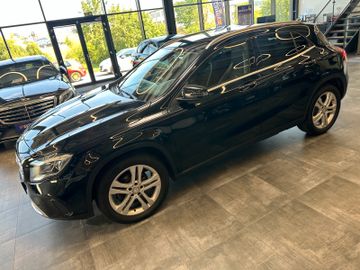 MYAUTOCENTER – Gebraucht- und Jahreswagen mit Werkstattservice in Pfaffenhofen Mercedes-Benz GLA 220 CDI d 4Matic *LED*Kamera*