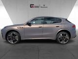 Maserati Grecale FOLGORE / ELEKTRO / 400V / 557PS / AWD - : Teilleder, mit Navigationssystem
