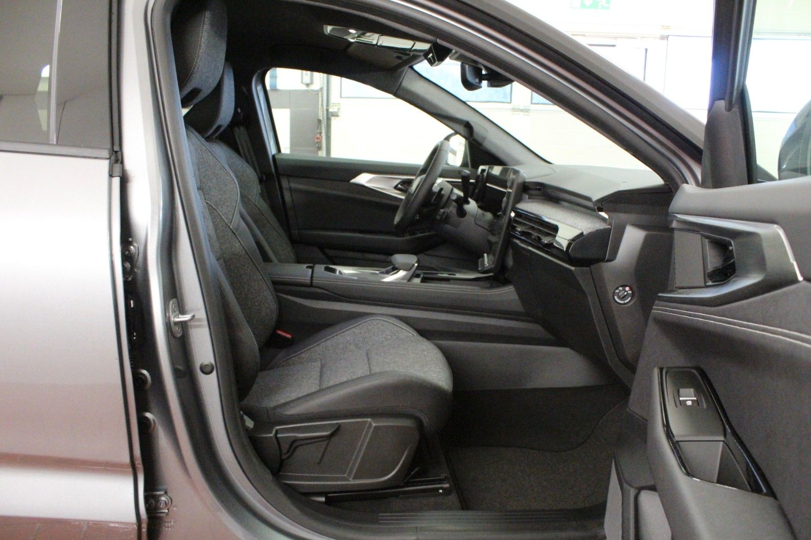 Fahrzeugabbildung Renault Austral Mild Hybrid 160 Techno *Winter-Paket*