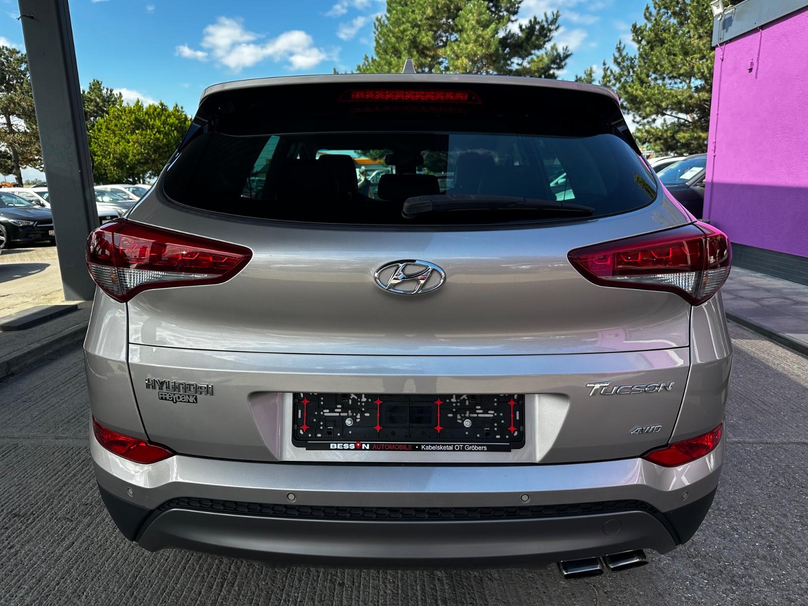 Hyundai Tucson Premium 4WD "LEDER"NAVI"SHZ"LHZ"DAB"