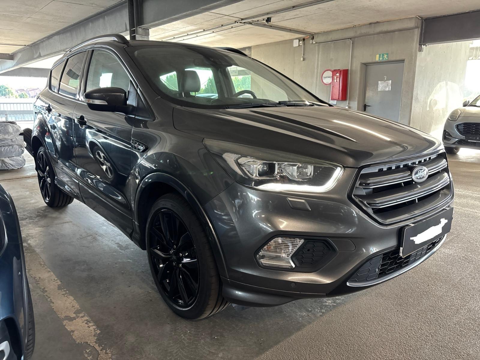 Ford Kuga ST-Line 1.5*PANO*LED*NAVI*STANDHEIZUNG