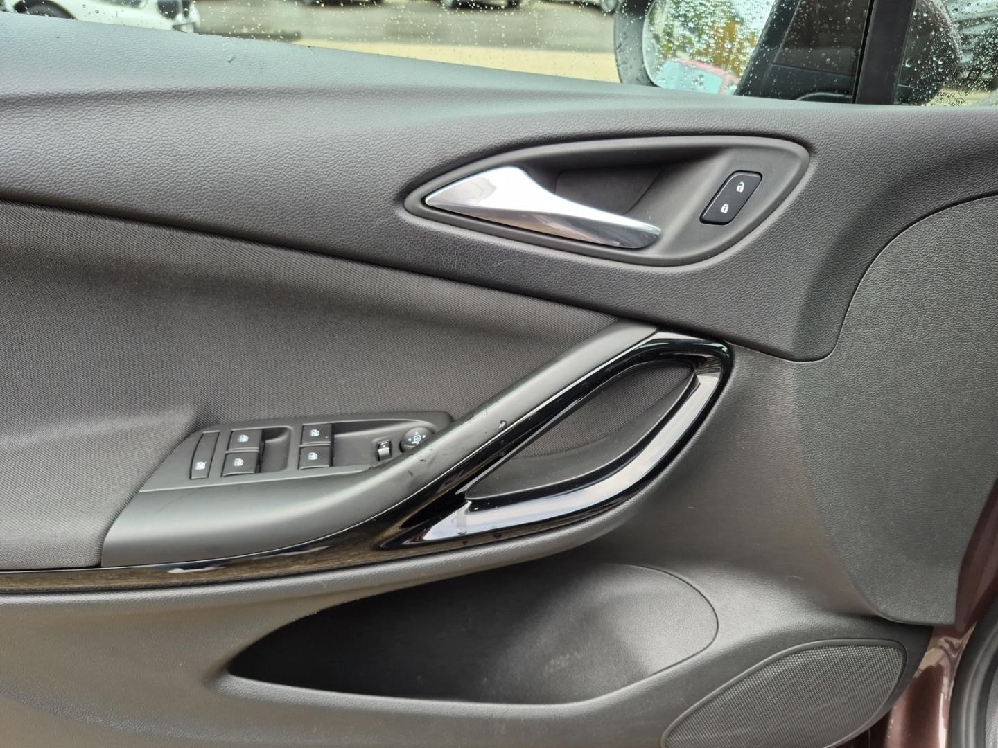 Opel Astra K Dynamic 1.4 AUTOMATIK Kamera Navi SHZ PD