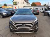 Hyundai Tucson Trend 4WD - Hyundai Tucson Trend mit Benzin-Antrieb