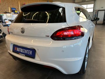 Volkswagen Scirocco 1.4 TSI *BiXenon*Navi*Sitzh*PDC*