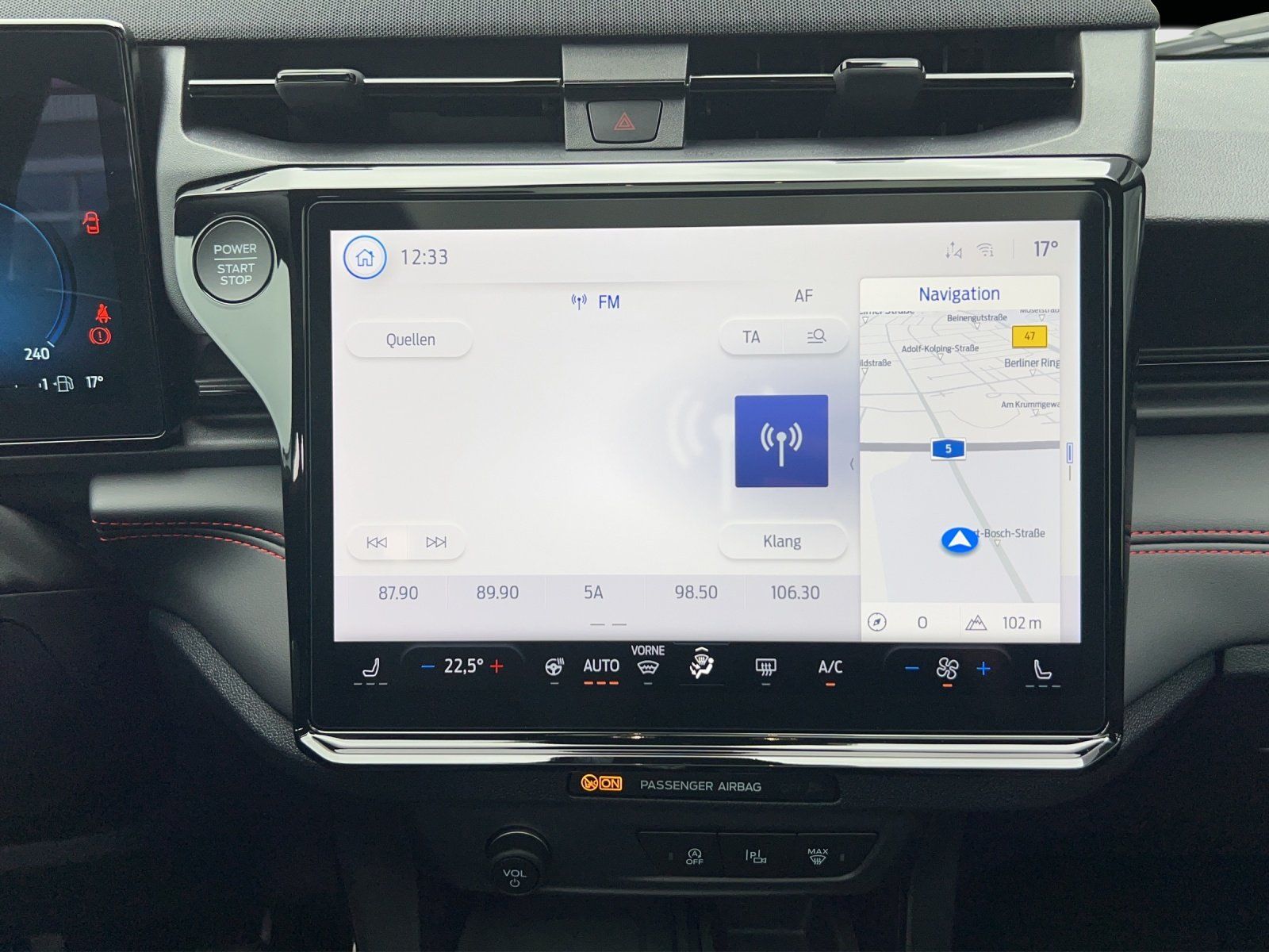 Fahrzeugabbildung Ford Puma ST-Line X Winter Pak. LED Glasdach Alu 19 Z