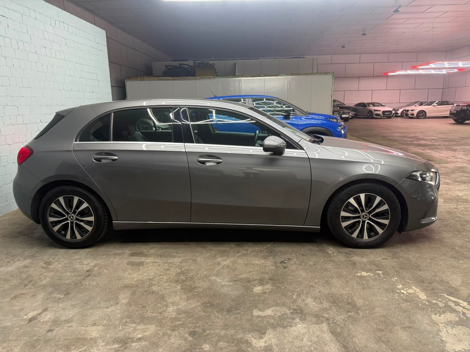 Mercedes-Benz A180d | Widescreen | lückenlos Mercedes | TÜV ne – Bild 10