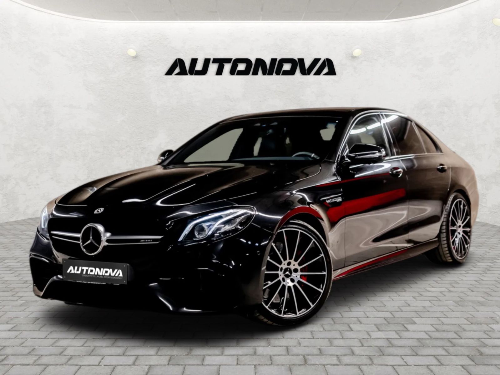 MERCEDES-BENZ E63 S 4Matic + Driver's Package