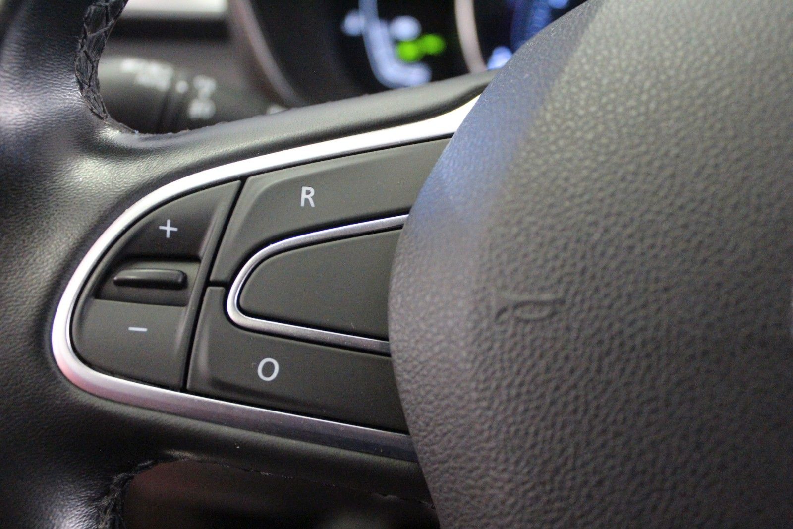 Fahrzeugabbildung Renault Kadjar TCe 140 GPF Bose Edition*Sitzhzg*