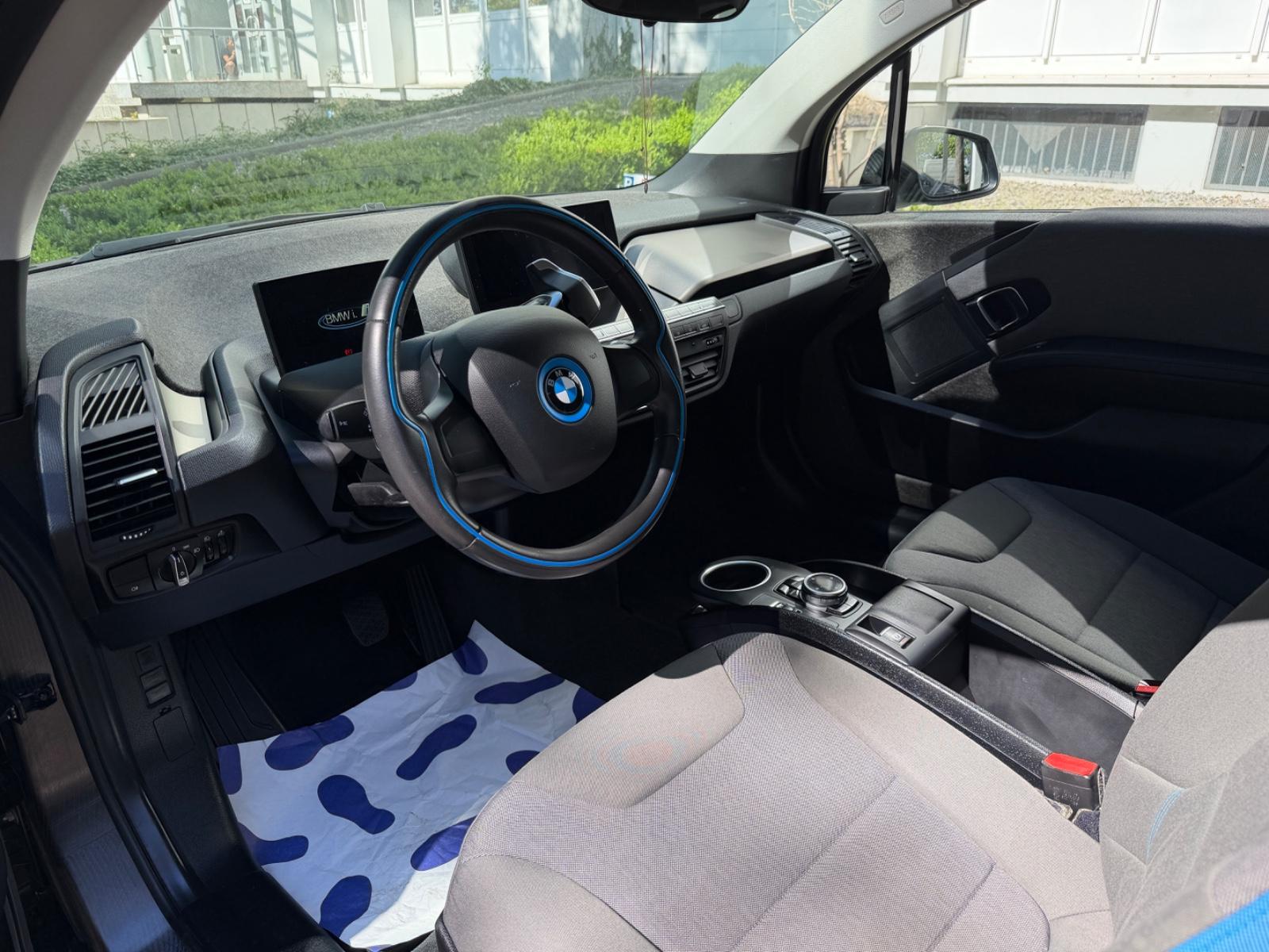 BMW i3 Inkl.Tüv-Neu/Inkl.Lieferung 80Km/Klima/Carbon