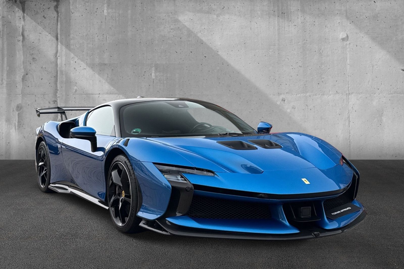 Fahrzeugabbildung Ferrari SF90 XX*1 owner*VAT*German car*PPF