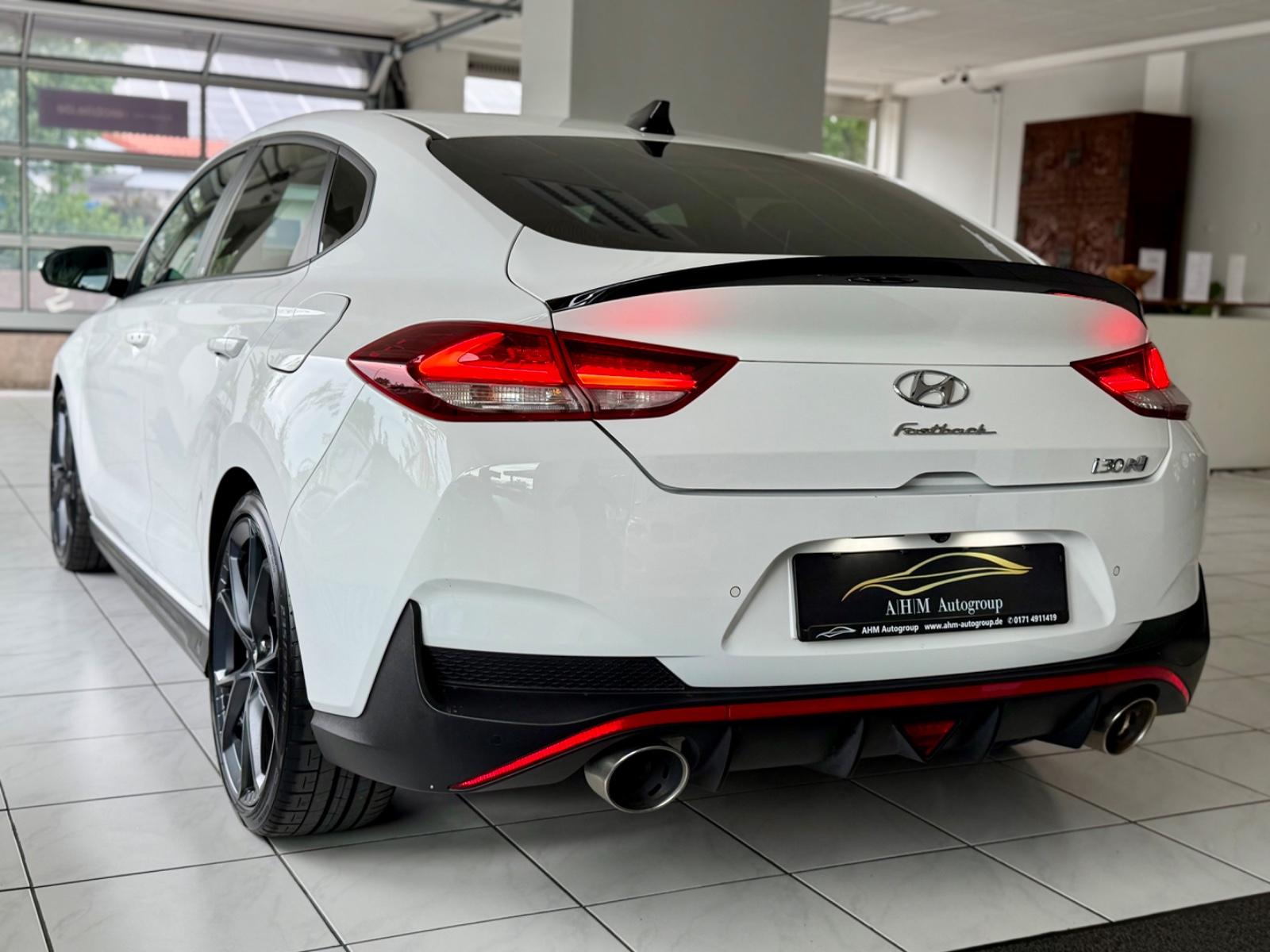 Hyundai i30 Fastback N Performance LED/BucketSeats/R-Cam, миниатюра 11