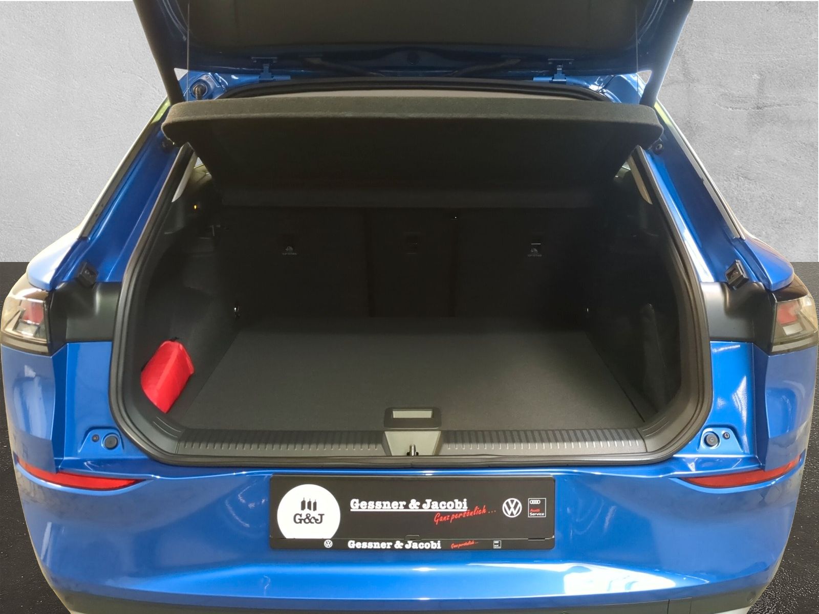 Fahrzeugabbildung Volkswagen T-Roc Style 1.5 eTSI 110kw 7-Gang DSG AH, WR