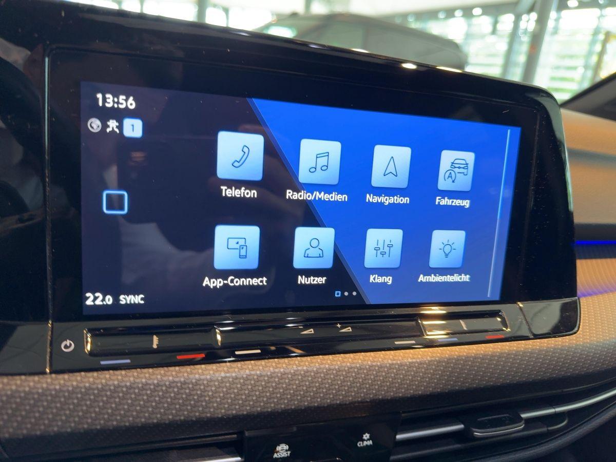 Volkswagen Golf VIII R 2.0TSI DSG 4x4 P-DACH App-Connect KA, миниатюра 11