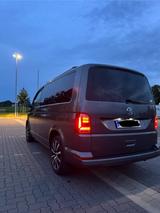 Volkswagen T6 Transporter - VW T6 Transporter in Dortmund