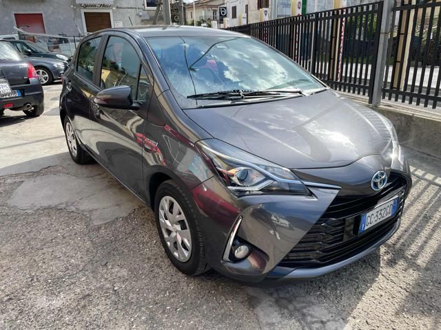 Toyota TOYOTA Yaris 1.0 5 porte Business