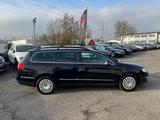 Volkswagen Passat Variant 1.4 TSI Comfor Klima. PDC AHK - Volkswagen Passat aus 2010: Kombi