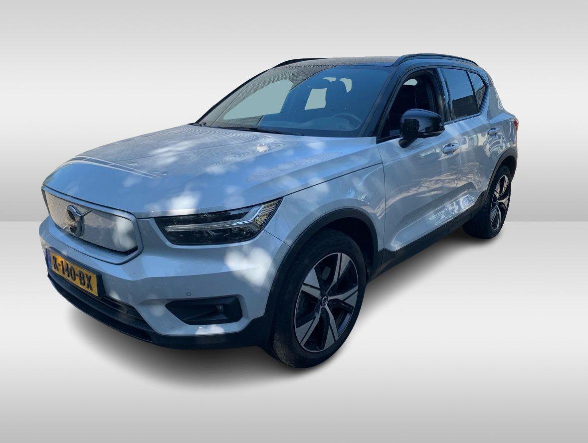 Volvo XC40 Recharge P8 AWD R-Design / SoH 92.1% / Trek