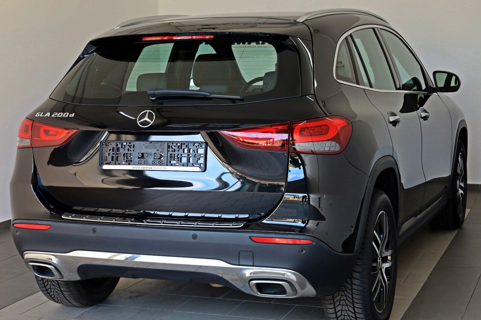 Fahrzeugabbildung Mercedes-Benz GLA 200d Leder,Navi,LED,Kamera,SH,Park-Paket