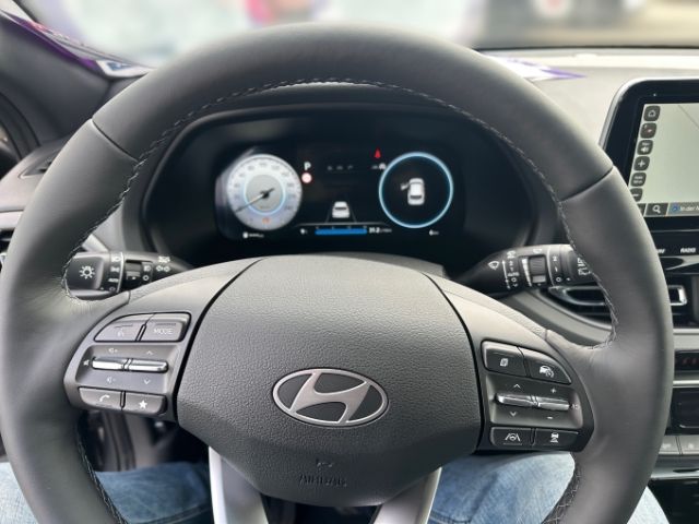 Fahrzeugabbildung Hyundai i30 Advantage Plus 1.0 T-GDI EU6e Navi Digitales