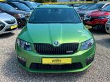 Skoda Octavia Combi RS *Aut*Pano*F1* TÜV Neu - Skoda Octavia: Grün, RS