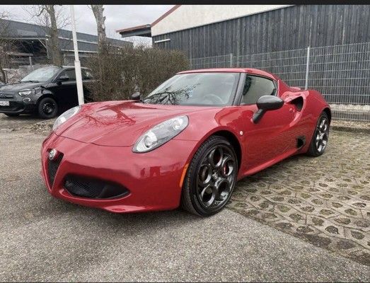 Alfa Romeo 4C