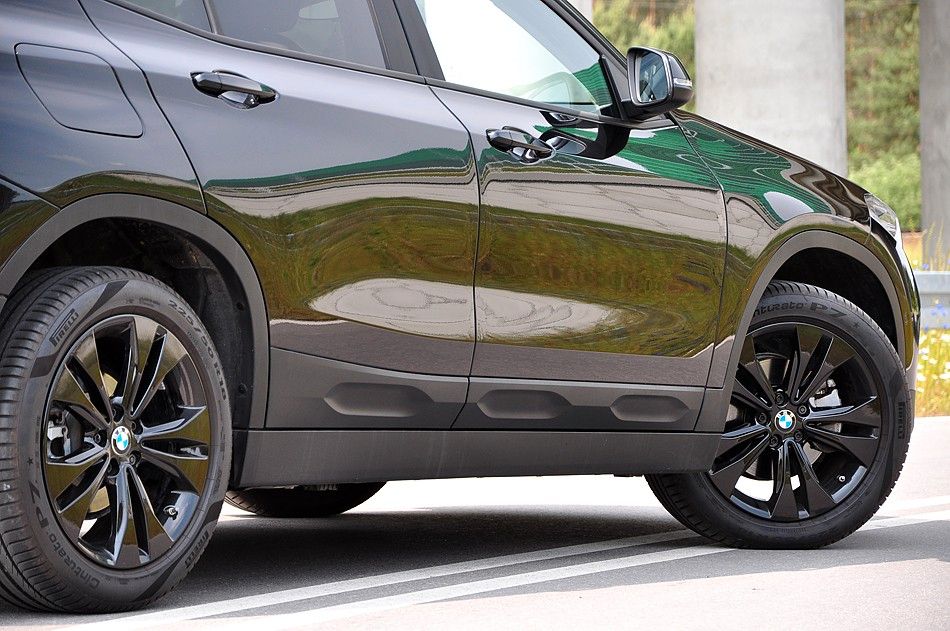 BMW X2 sDrive 18 d RFK Navi DAB Shadow-Line foto 9