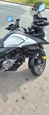 Suzuki V-Strom 650 - Suzuki Motorräder in Bremen