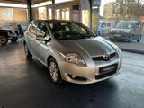 Toyota Auris Sol * Kamera * Navi * Android Auto * - Toyota Auris Sol mit Benzin-Antrieb