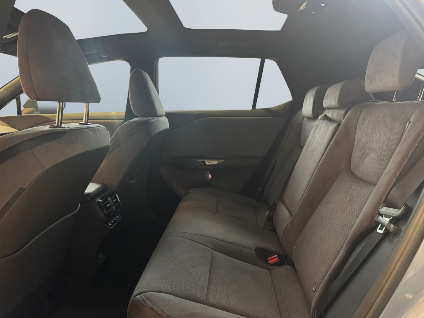 Lexus RZ - Bild 15