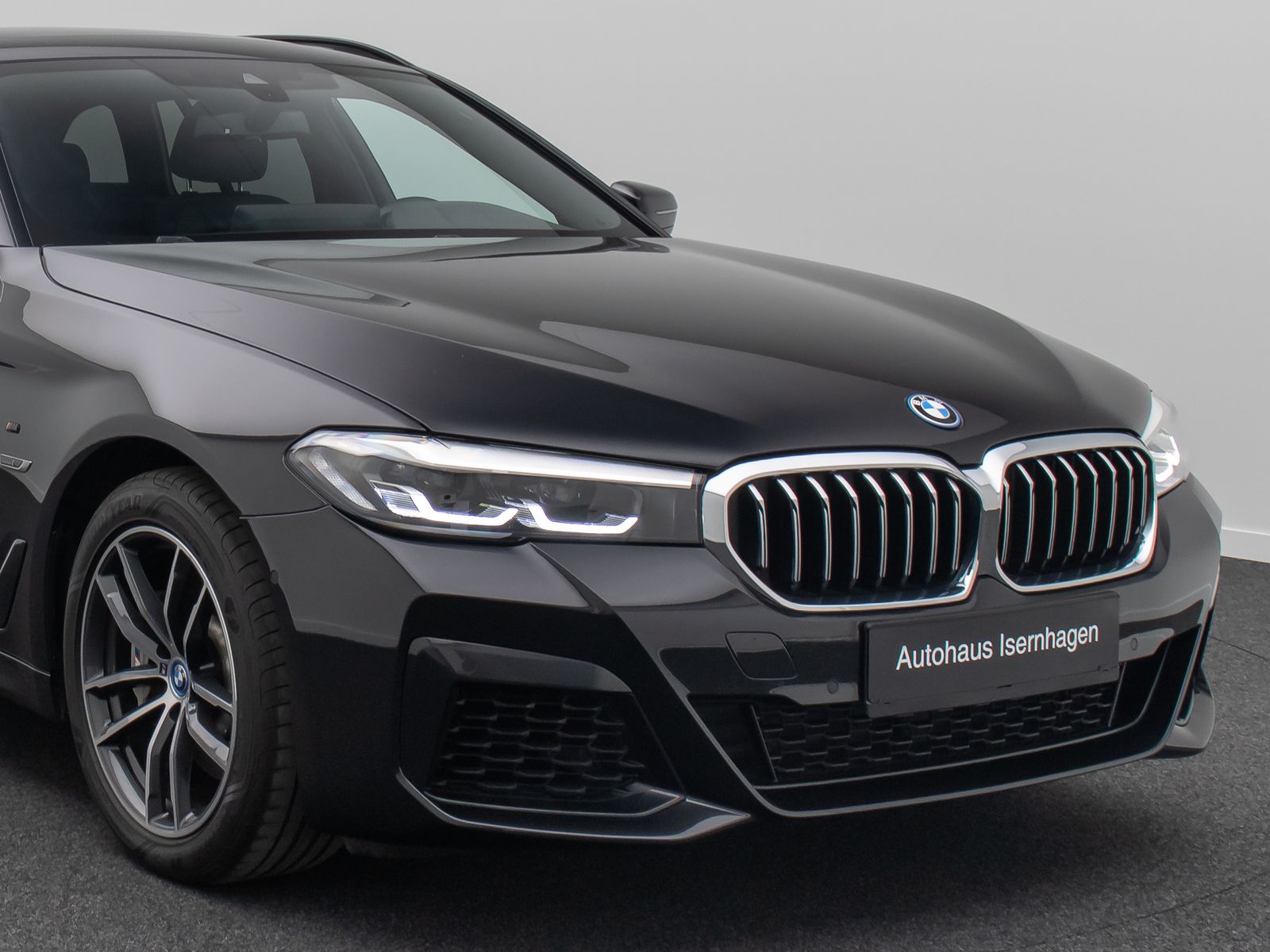 Fahrzeugabbildung BMW 520e M Sport DAB Kamera Alarm Leder Panorama 18"