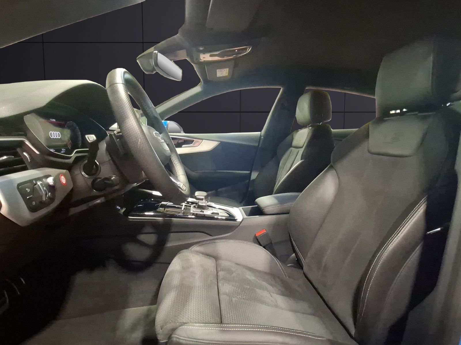 Fahrzeugabbildung Audi A5 Sportback 50 TDI S-Line quattro Standhzg. Mat