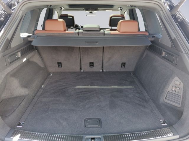Touareg 3.0 TDI R-Line LUFT+PANO+KAMERA+AHK