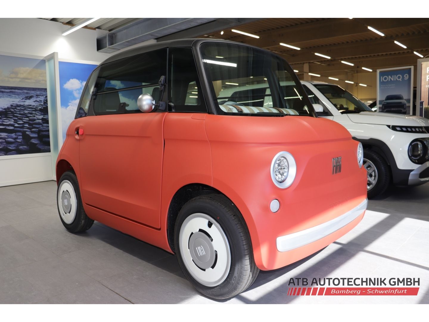 Fahrzeugabbildung Fiat Topolino MY26 7kWh 8,2PS /Fahrbar ab 15 Jahre!