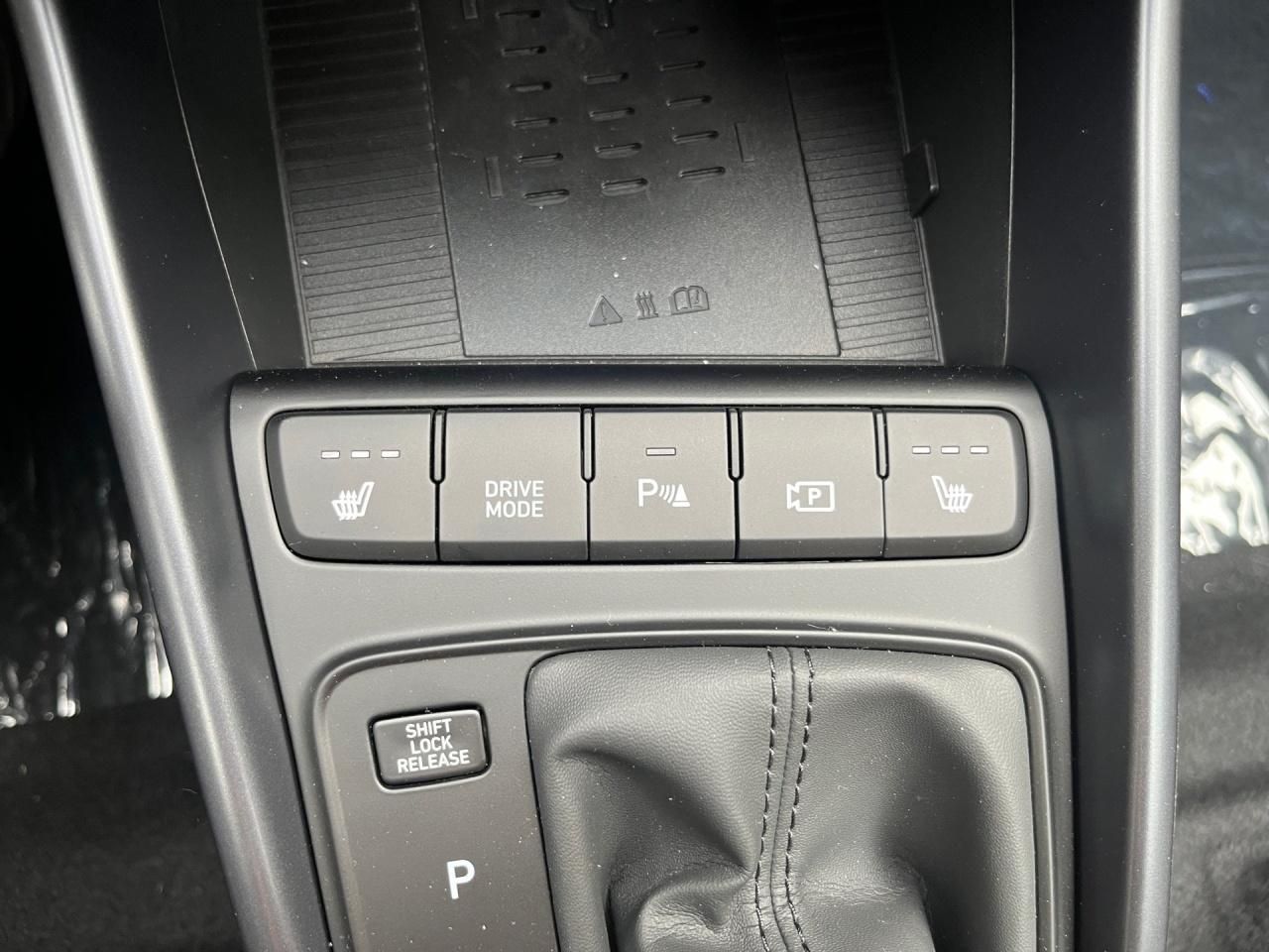 Fahrzeugabbildung Hyundai i20 PRIME *CARPLAY*KLIMAA*NAVI*BT*